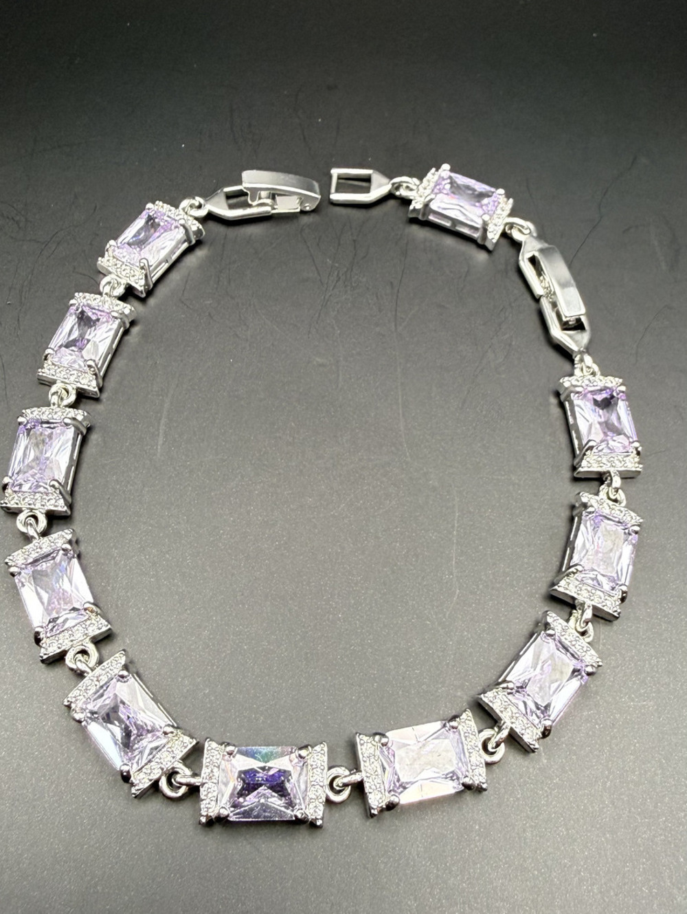 candy+clover elite pale purple frame silver tone bracelet